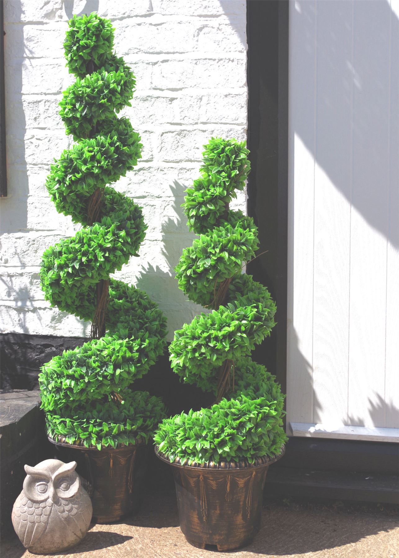 120cm Artificial Purple Large Leaf Spiral with Decorative Planter