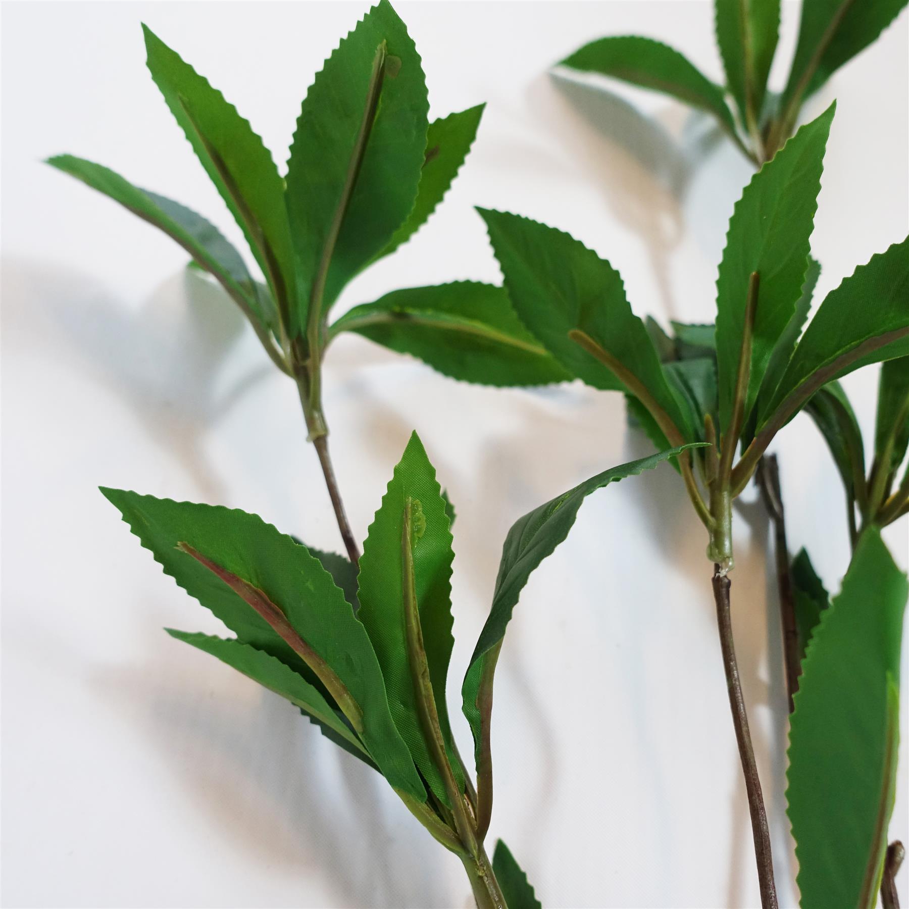 55cm Artificial Laurel Leaf Spray Stem